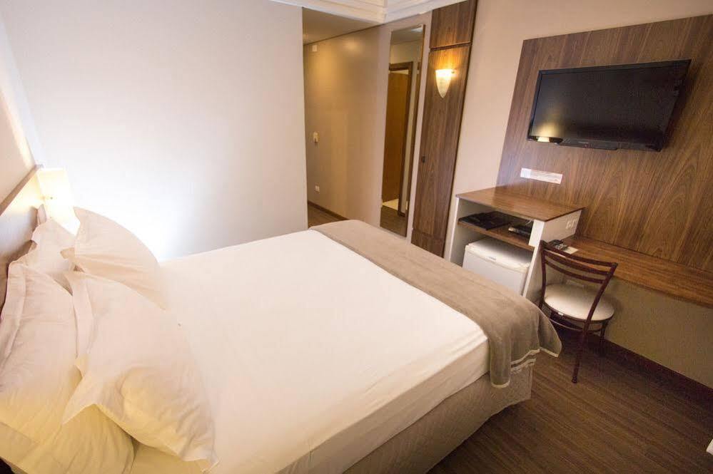 Hotel Princess Ponta Grossa  Kültér fotó